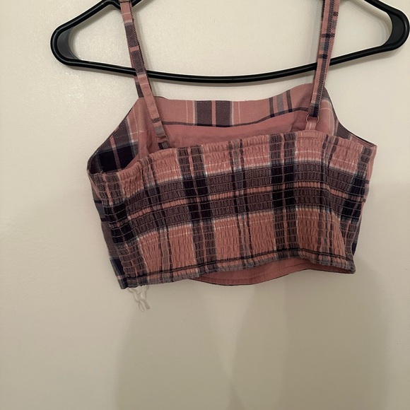 Aeropostale Pink Plaid Crop Top - Picture 2 of 3